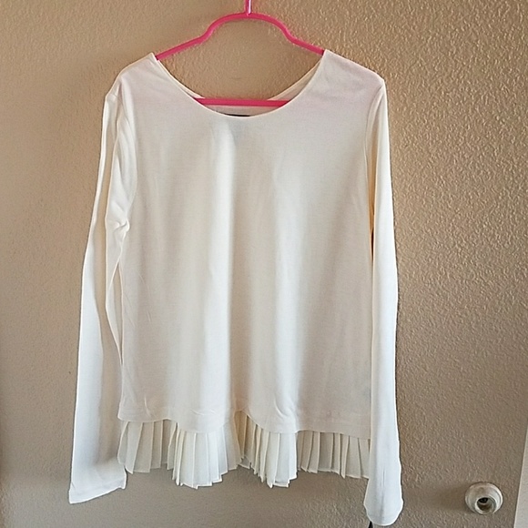 Polo Ralph Lauren Other - Polo Ralph Lauren Girls Cream Top Size M NWT